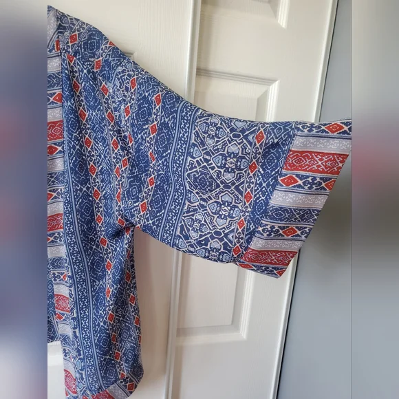 Kimono - Picture 3 of 4